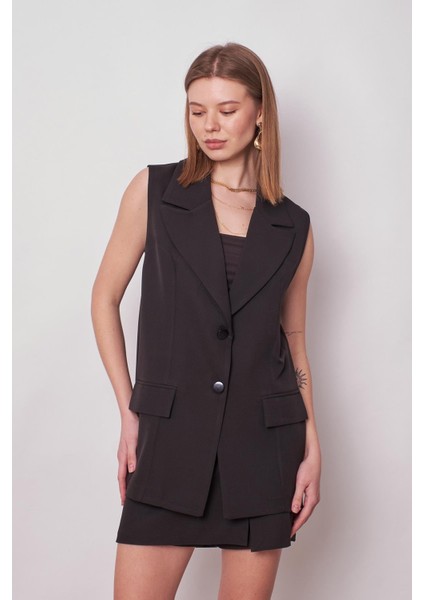 Kadın Yakalı Cep Kapaklı Hafif Likralı Dokuma Kumaş Oversize Blazer Yelek-Siyah indirimleri