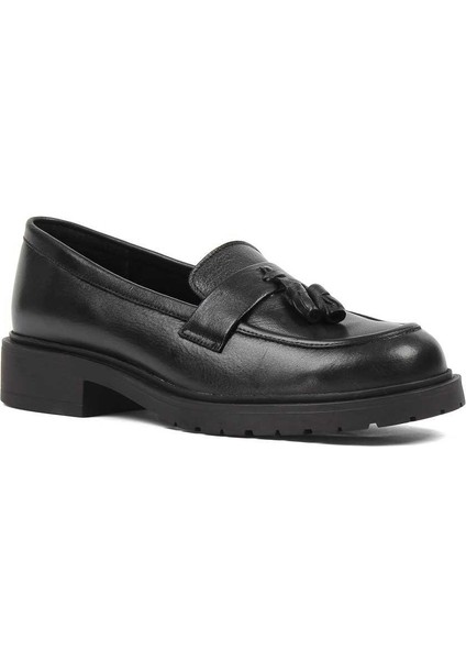 Kadın Siyah Püsküllü Deri Loafer modelleri