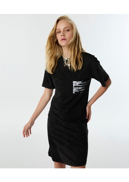 Slogan Baskılı Colorblock Penye Elbise TW6250002114036 fiyatları