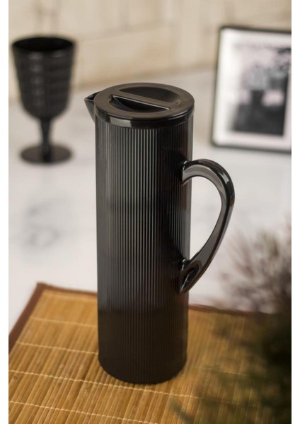 Akrilik Barok 1,5 Lt Siyah Sürahi (Buzdolabı Kapak Rafına Sığar)