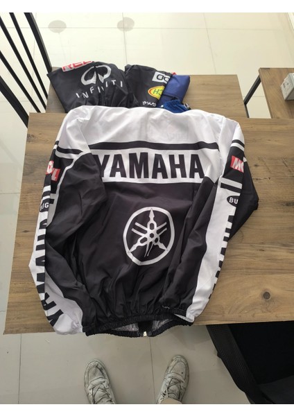 Yamaha Kaplamalı Motorcu Yağmurluğu fırsatları