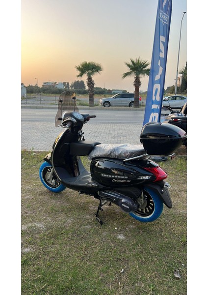 Capucino Motosiklet Çocuk Koltuğu,2-8 Yaş Arası, Siyah Deri, Kolsuz, Sök-Tak, Hediyeli