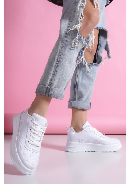 Beyaz Sneakers Yüksek Tabanlı 5 cm Spor Ayakkabı