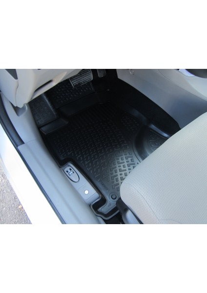 Honda Civic Sedan 3D Siyah Havuzlu Paspas 2012 ve 2016