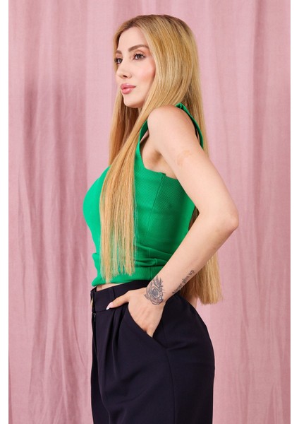 Kare Yaka Kalın Askılı Triko Atlet fiyatları