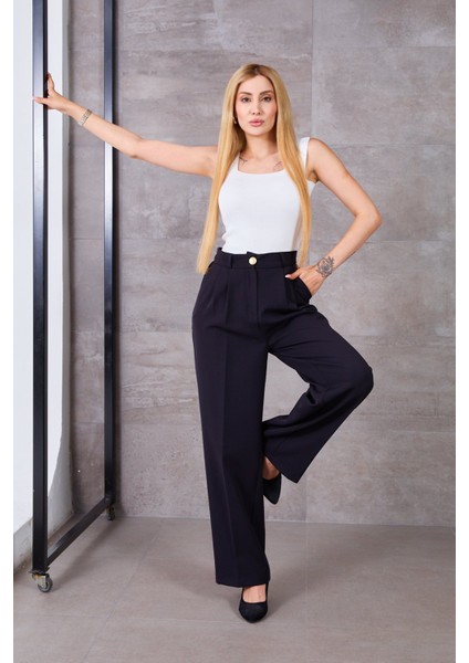 Kare Yaka Kalın Askılı Triko Atlet indirimleri