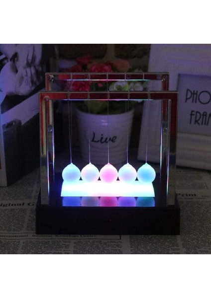Renkli LED Işıklı Balans Topları Cam Topları Işıklı Vıp Illuminous Newtons Cradle LED Light Ball modelleri