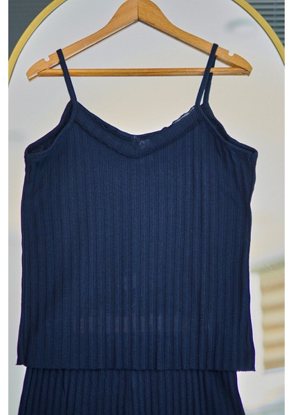 Ip Askılı Kapri Pijama Takımı modelleri