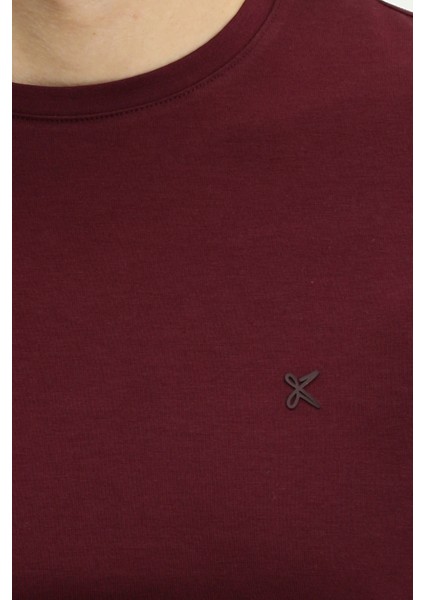 Bisiklet Yaka Slim Fit Dar Kesim Süprem Pamuklu Tişört indirimleri