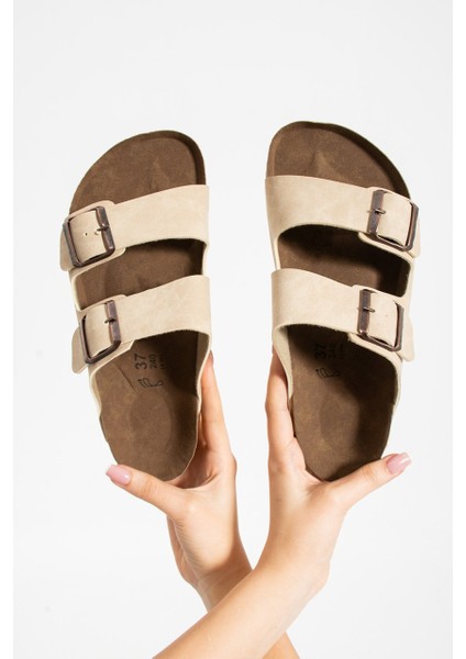 Kadın Bej Çift Tokalı Anatomik Yazlık Terlik