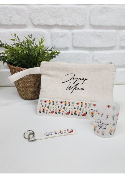 Isme Özel Kişiye Özel Renkli Çiçek Desenli Clutch Çanta Buzlu Cam Çay Fincanı Anahtarlık Hediye Seti fiyatları