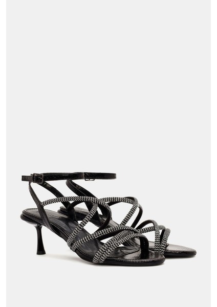 Sapin Kadın Siyah Kordonlu Ince Topuklu Sandalet modelleri