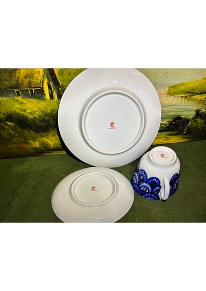 Dev Boy Lomonosov Çay Kahve Fincanı 400 ml Sıvı Almaktadır - Fincan Fincan Tabağı ve Pasta Tabağı