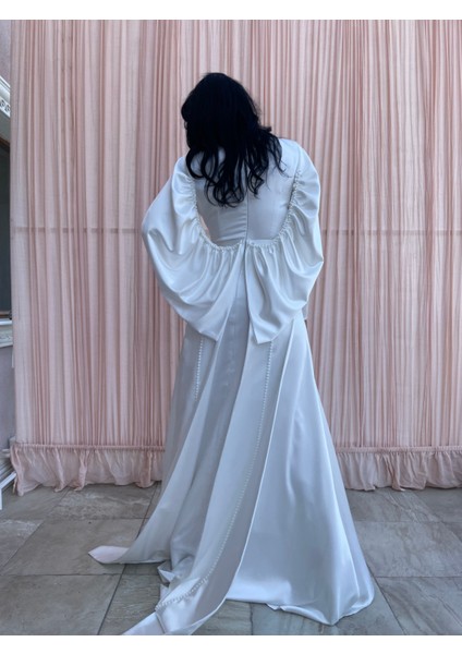 Inci Işlemeli Sırt Detaylı Saten Tesettür Nikah Elbisesi