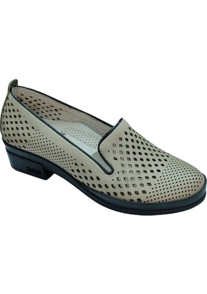 82K. Kadın Krem (36-41) Deri Topuklu Comfort Ayakkabı fiyatları