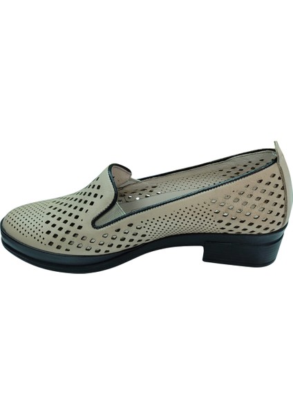 82K. Kadın Krem (36-41) Deri Topuklu Comfort Ayakkabı modelleri