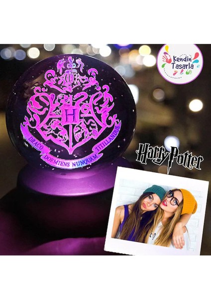 Kişiye Özel Dekoratif Renk Değiştiren Standlı LED Işıklı Hogwarts Cam Küre