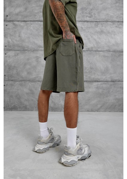 Haki Yıkamalı Oversize Şort fırsatları