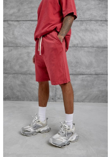 Kırmızı Yıkamalı Oversize Şort