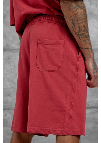 Kırmızı Yıkamalı Oversize Şort fırsatları