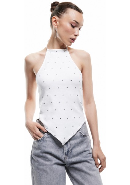 Yeni Sezon Taş Detaylı Slim Fit Asimetrik Boyundan Bağlamalı Kolsuz Halter Yaka Bluz