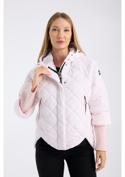 Kadın Sabit Kapşonlu Triko Ribana Detaylı Kapitone Spor Şişme Mont - Şık ve Sıcak Tasarım 8704 fırsatları