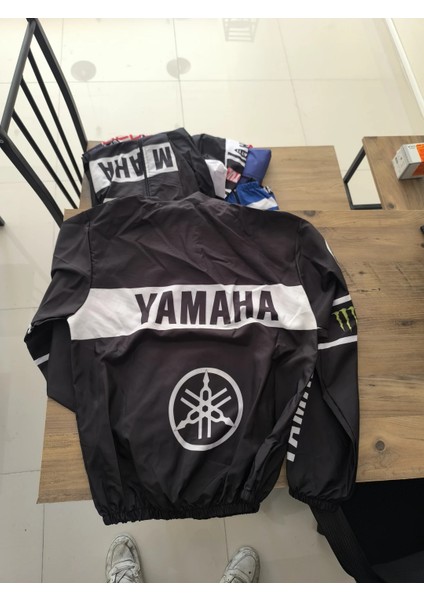 Yamaha Kaplamalı Motorcu Yağmurluğu fırsatları