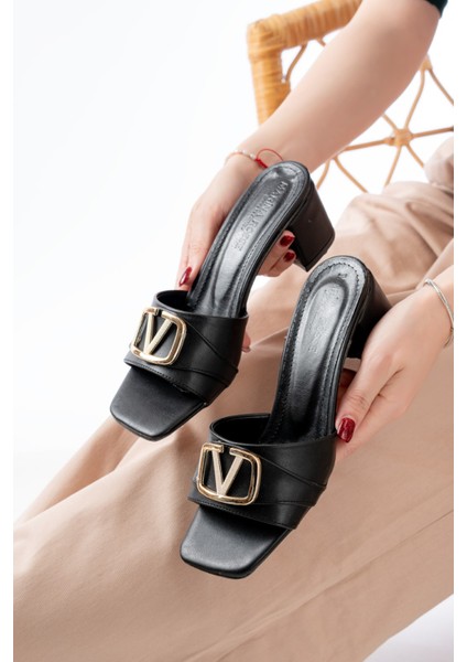 Ballerina&zapato Kadın Valentina Siyah Cilt Toka Detaylı Topuklu Terlik fırsatları