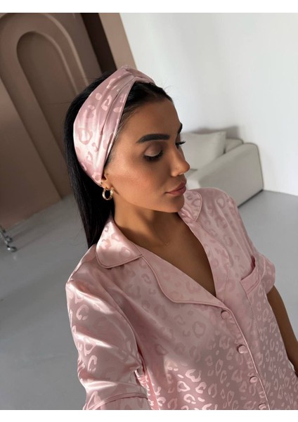Ipek Saten Leopar Pijama Takımı