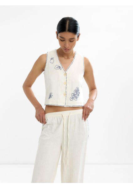 %100 Pamuk Nakışlı Yelek. fiyatları