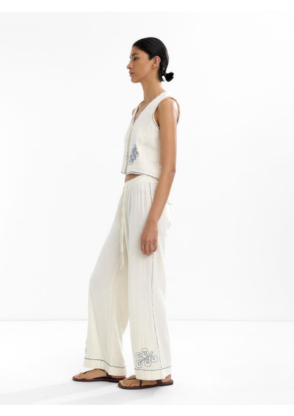 %100 Pamuk Nakışlı Yelek. fırsatları