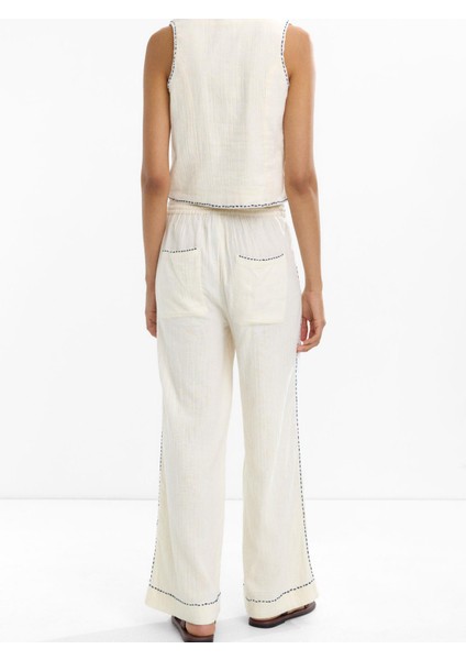 %100 Pamuk Nakışlı Yelek. indirimleri