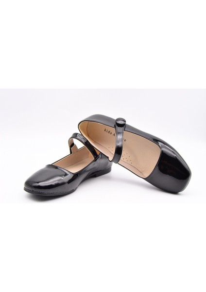 Floransa Kız Çocuk Küt Burun Siyah Renk Babet Ayakkabı indirimleri