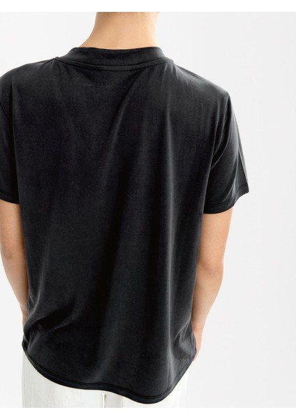 V-Yaka Basic T-Shirt fırsatları