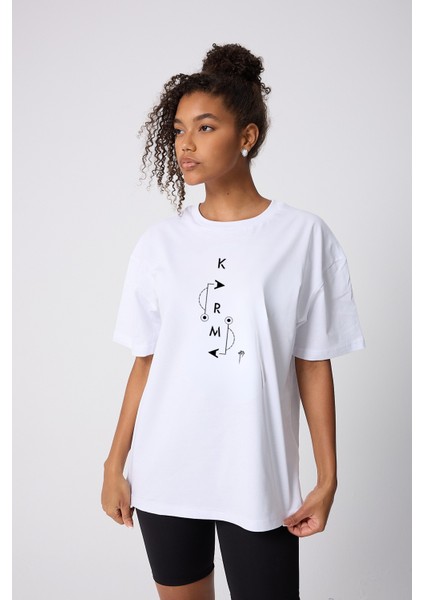 Karma Baskılı Oversize Pamuklu Beyaz Kadın T-Shirt fırsatları