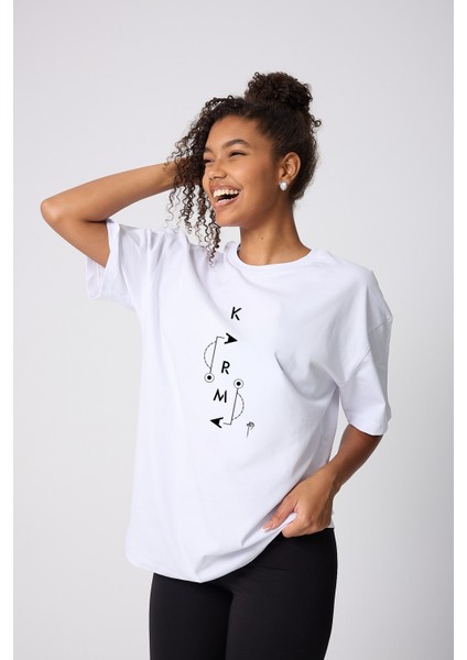 Karma Baskılı Oversize Pamuklu Beyaz Kadın T-Shirt indirimleri