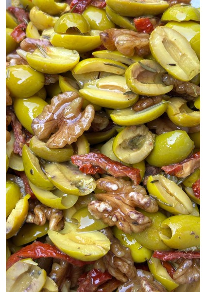 Zengin Akdeniz Mix 500 gr – Cevizli Biberiyeli Domatesli Kırma Zeytin Karışımı fiyatları