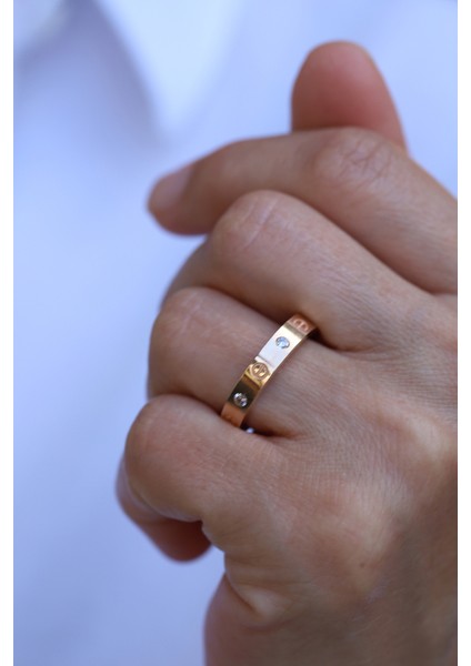 14 Ayar Altın Taşlı Çivi Model Rose Yüzük modelleri