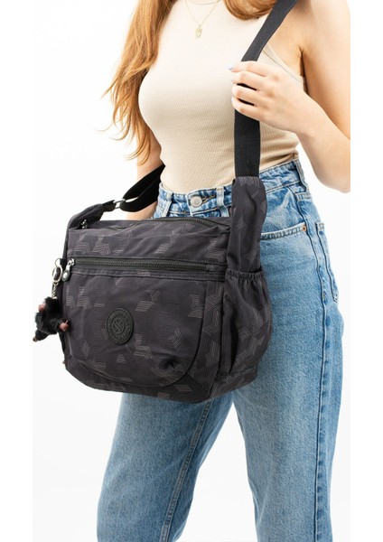 Unısex Suya Dayanıklı Krinkıl Kumaş Çapraz Günlük Siyah Desenli Okul Seyahat ve Omuz Çantası modelleri