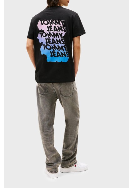 Pamuklu Regular Fit Bisiklet Yaka Sırtta Logo Detaylı T Shirt Erkek T Shirt DM0DM21589 Bds modelleri