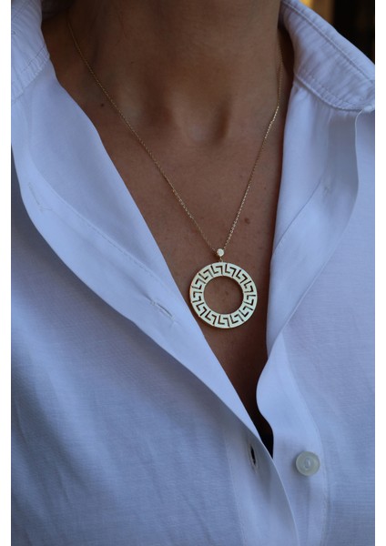 14 Ayar Altın Greek Desen Içi Boş Halka Şekilli Kolye