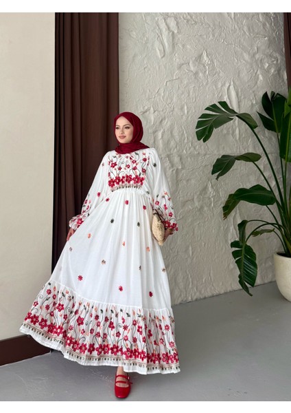 Pamuklu Kumaş Nakış İşlemeli İçi Astarlı Tesettür Elbise