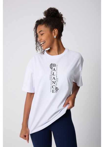 Balance Yazı Baskılı Oversize Pamuklu Kadın T-Shirt fiyatları
