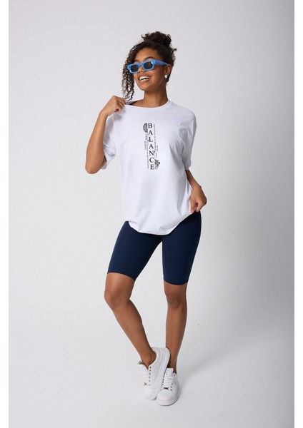 Balance Yazı Baskılı Oversize Pamuklu Kadın T-Shirt fırsatları