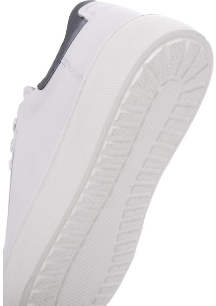 Erkek Beyaz Bağcıklı Kalın Tabanlı Deri Sneaker 25WFD640418