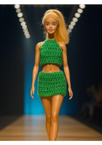 Barbie Bebek Için El Örgüsü Ikili Kombin – Kısa Üst ve Mini Etek Takımı