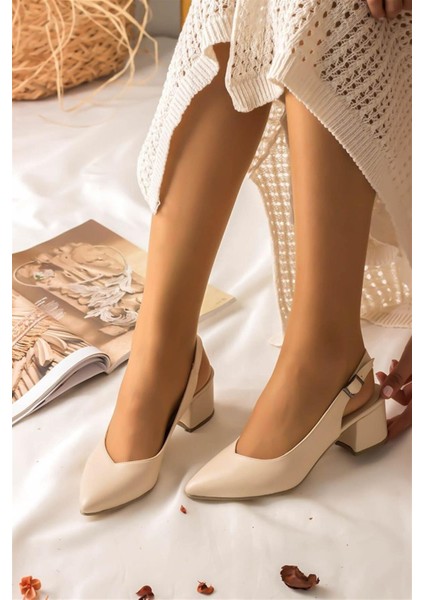 Nude Cilt Kadın Şık Günlük Rahat Kısa Topuklu Ayakkabı Arkası Açık Topuk Boyu 5cm