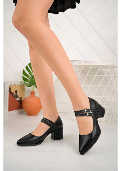 Kadın Mary Jane Balerin Siyah Cilt Arkası Kapalı Çift Bant Sivri Burunlu Baretli Kısa 5cm Topuklu Ayakkabı