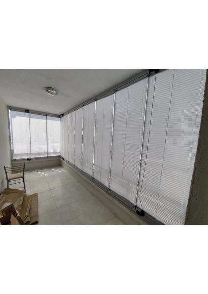 Eylül Plise Katlanır Cam Balkon Perdesi - Ofis Perdesi