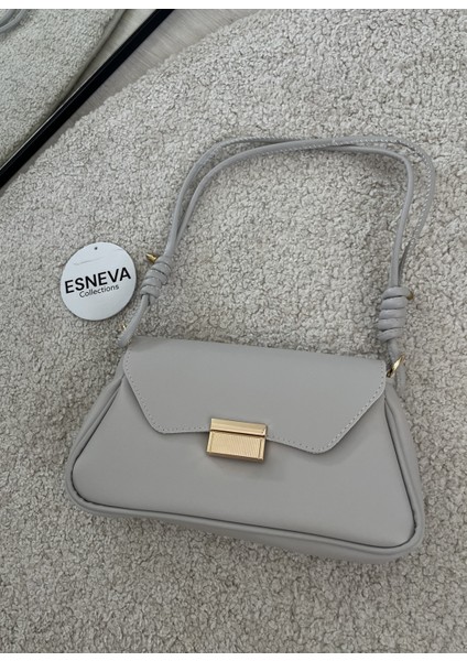 Baget Çanta Gold Toka Detaylı Ayarlanabilir Askılı Omuz Çantası fırsatları